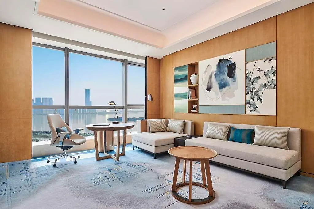 Doubletree By Hilton Suzhou Wuzhong Hotel 4*, Suzhou (Jiangsu)